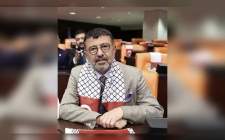 CHP’li Veli Ağbaba TBMM’de Malatya Yatırımlarını, Köprü Ücretlerini ve “Bant Daraltma” Uygulamasını Sert Sözlerle Eleştirdi