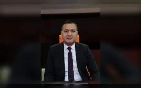 İYİ Parti Aksaray Milletvekili Turan Yaldır: “Aksaray hep oy verdi ama yatırım alamadı; kara tren masalıyla oyalamaya son verin”