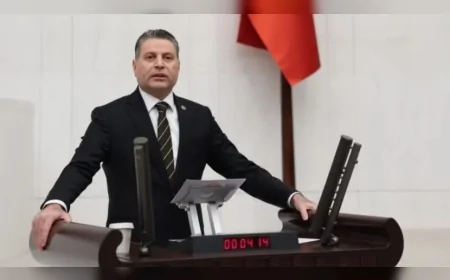 CHP Amasya Milletvekili Reşat Karagöz: “Amasya hâlâ internetsiz köylerle, bitmeyen yollarla ve ertelenen projelerle kaderine terk edildi”