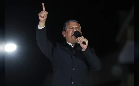 CHP GENEL BAŞKANI ÖZGÜR ÖZEL: “AK PARTİ’NİN KARA DÜZENİNİ YIKACAĞIZ, YAPAMIYORSAN GETİR SANDIĞI, YÖNETEMEYENDEN CUMHURBAŞKANI OLMAZ”