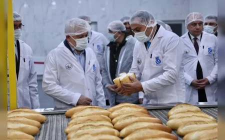 Sivas’ta Yeni Ekmek Fabrikası Hizmete Açıldı: Saatte 8 Bin Üretim Kapasitesine Sahip Tesis Açılış Töreniyle Tanıtıldı