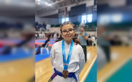 Başiskele’de Yıldızlar Ligi Başarısı: Karate Sporcusu Hayal Nur Kurt Türkiye Şampiyonasında Üçüncülük Elde Etti