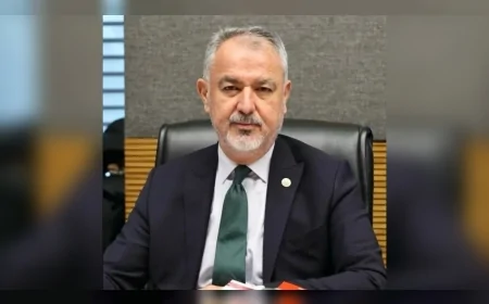 CHP MUĞLA MİLLETVEKİLİ CUMHUR UZUN: “ANAYASA’YA UYMAYAN HÂKİMLERİ GÖREVE DEĞİL TARİHE NOT ETTİNİZ”