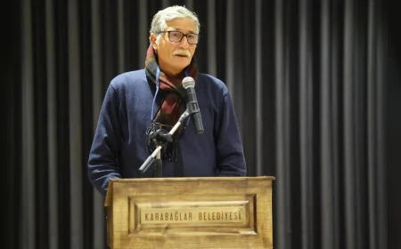 Karabağlar’da Öğretmenler Günü Buluşması Kibar Sosyal Tesisleri’nde Eğitim Emekçilerini Aynı Çatı Altında Biraraya Getirdi