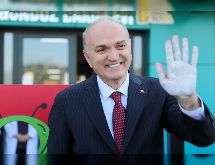 Düzce Belediyesi Belka Kreşi’nde Renkli Etkinlik Günü: Minikler Diş Kontrolünden Balon Uçurmaya Dolu Dolu Bir Gün Geçirdi