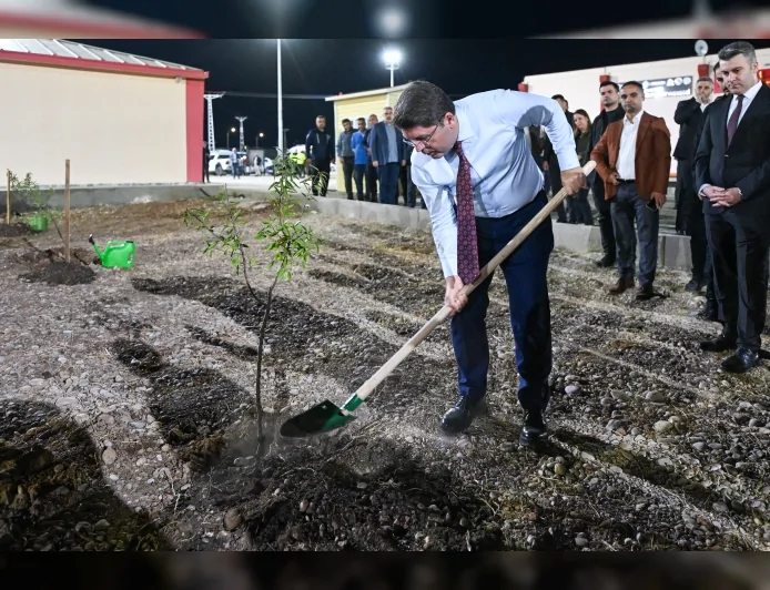 Adalet Bakanlığı Tarım Mükemmeliyet Merkezi Adıyaman’da Üretime Katkı Sağlıyor