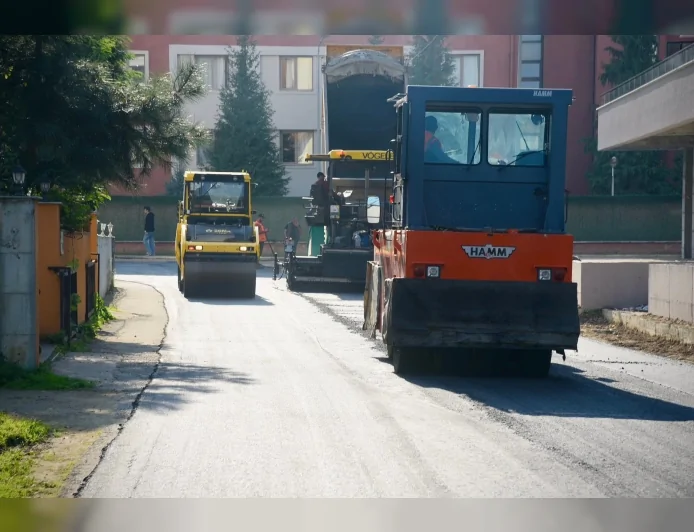 Giresun Belediyesi Asfalt Seferberliği Gaziler Mahallesi’nde Devam Ediyor