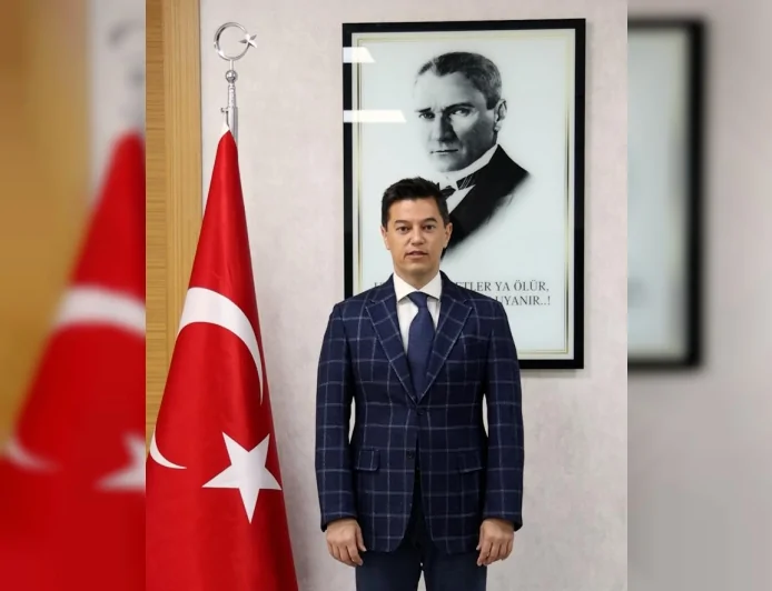 Marmaris Belediye Başkanı Acar Ünlü: “Atatürk’ü Anmak, Fikirlerini Geleceğe Taşımaktır”