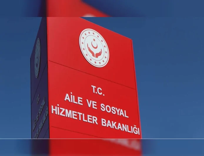 Aile ve Sosyal Hizmetler Bakanlığı “İlk Öğretmenim Ailem” Uygulamasına Akran Zorbalığıyla Mücadele İçerikleri Ekledi