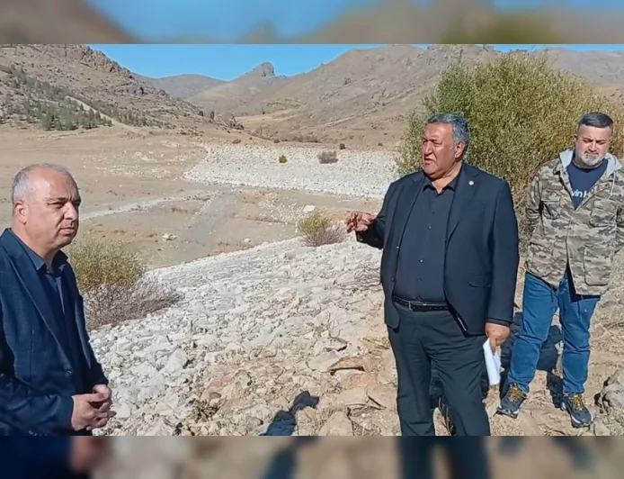 CHP Niğde Milletvekili Ömer Fethi Gürer: “Göletler kurudu, dereler beslenmiyor; su politikası yeniden şekillendirilmeli”