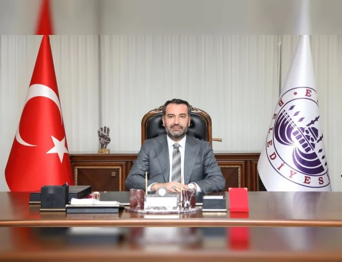 Elazığ Belediye Başkanı Şahin Şerifoğulları: “Cumhuriyetimizin kurucusu Gazi Mustafa Kemal Atatürk’ü saygı, şükran ve rahmetle anıyorum”