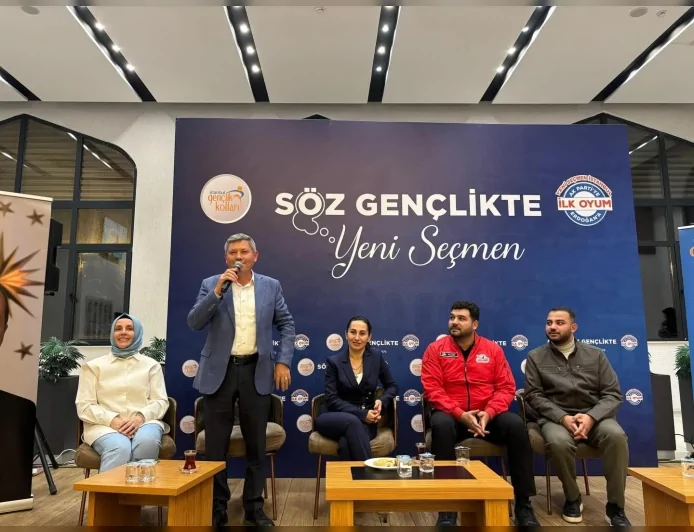 Beykoz’da “Söz Gençlikte” Programı Gençlerin Görüşlerini Doğrudan Yetkililere Aktardığı Yoğun Katılımlı Bir Buluşmaya Dönüştü