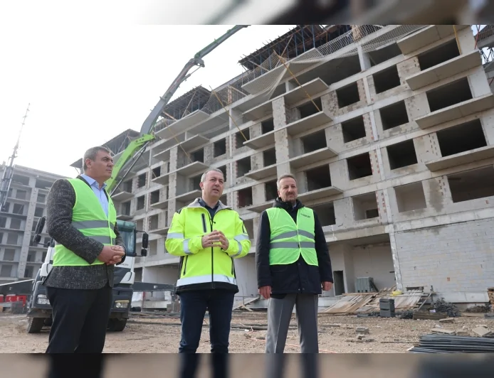 Sivas Eski Sanayi Bölgesi 2. Etap Konut Projesinde 252 Konut ve 53 Dükkân İçin İnşaat Çalışmaları Hızla İlerliyor