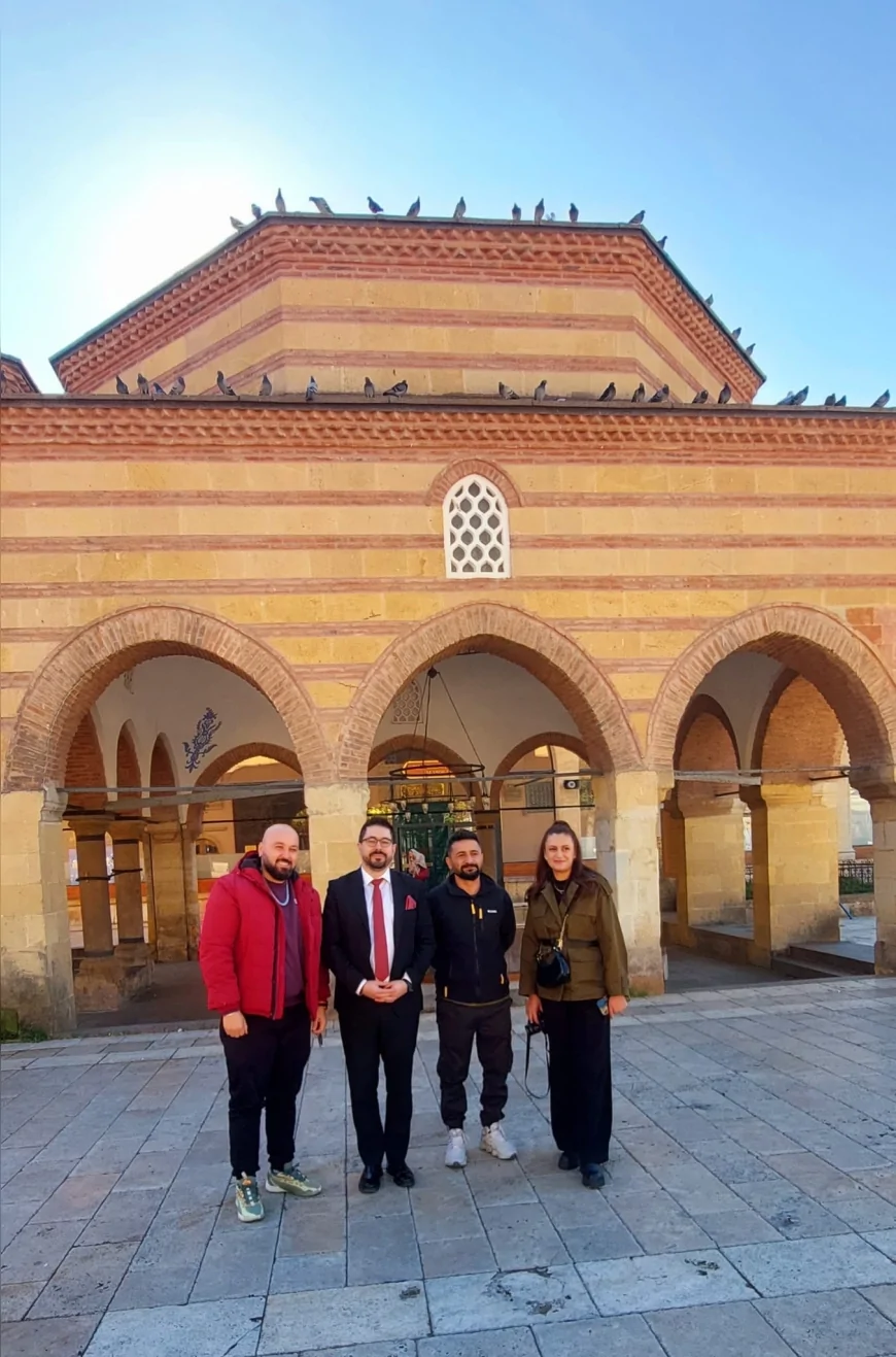 Kastamonu’nun Doğal ve Kültürel Zenginlikleri Sosyal Medyada Geniş Yankı Uyandırdı: Ünlü Influencerlar Şehri Keşfetti