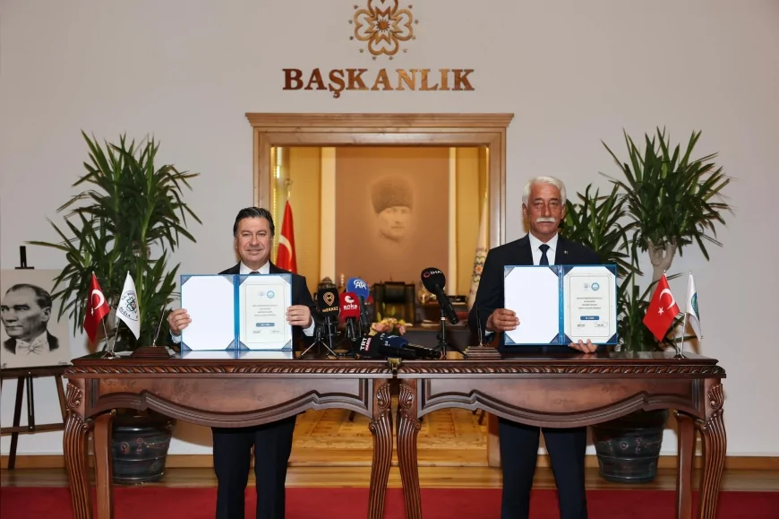 Muğla Büyükşehir ile Ula Belediyesi Arasında Huzurevi Protokolü İmzalandı: “Yaşlılarımıza Güvenli, Sağlıklı ve Onurlu Bir Yaşam Sunuyoruz”