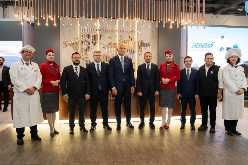 World Travel Market Londra’da Odak Ülke Türkiye: Kültür ve Turizm Bakanı Ersoy “Yıl Sonu Hedefimiz 64 Milyar Dolara Emin Adımlarla İlerliyoruz”