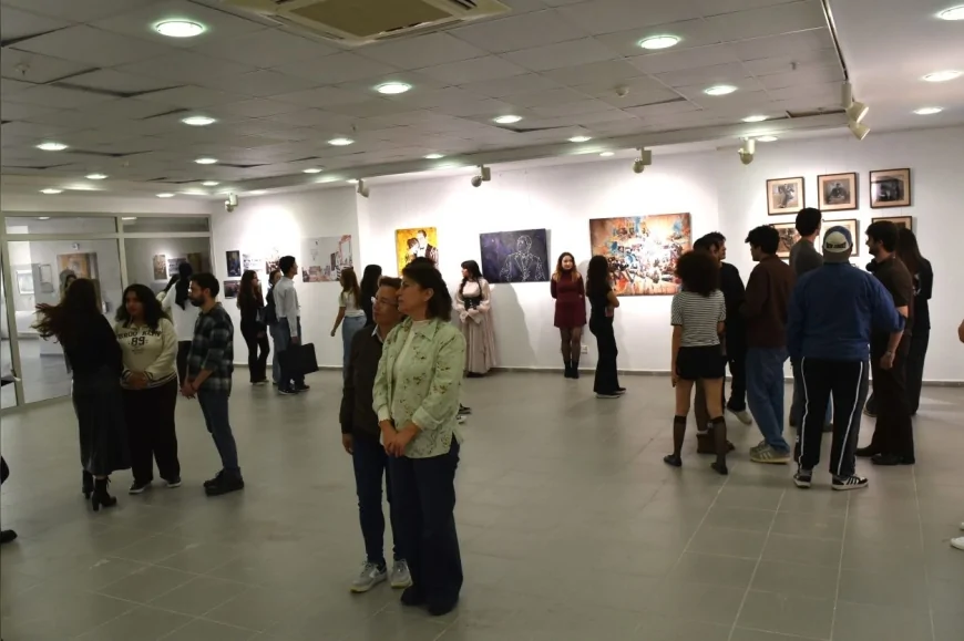 Ege Üniversitesi’nde “İzinde İz Bırakmak” Sergisi: Cumhuriyet’in 102’nci Yılında Sanatın Diliyle Atatürk’e Saygı