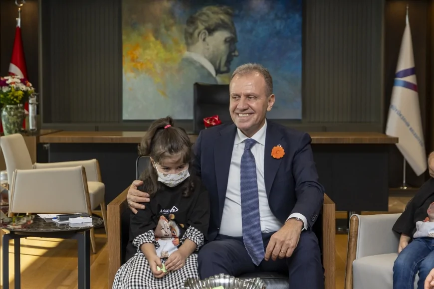 Mersin Büyükşehir Belediye Başkanı Vahap Seçer: “Lösemi, Toplumsal Bir Sorun”