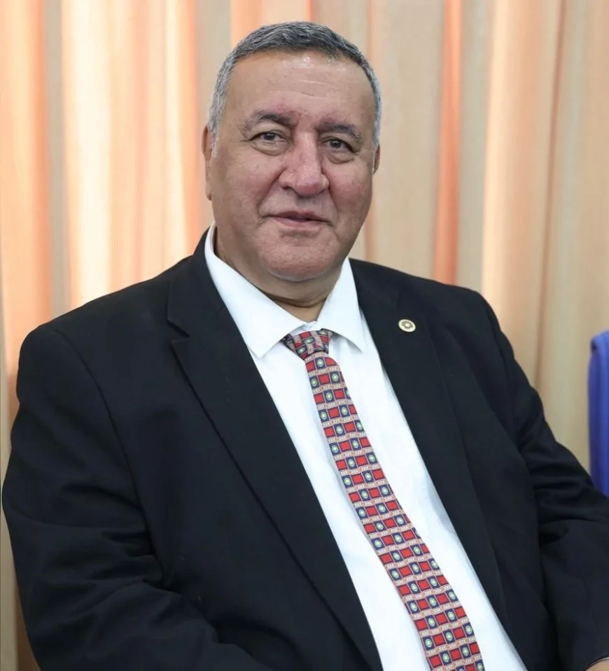 CHP Niğde Milletvekili Ömer Fethi Gürer: “Sanayide Gerileme Sürüyor, Fabrikalar Daralıyor, Kalıcı Dönüşüm İşsizliği Derinleştirir”