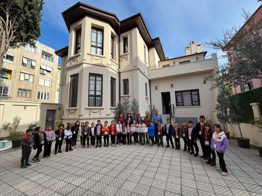 Edremit Belediye Başkanı Mehmet Ertaş: “Atatürk Kültür Evi Cumhuriyet değerlerinin yaşatıldığı bir hatıra evidir”