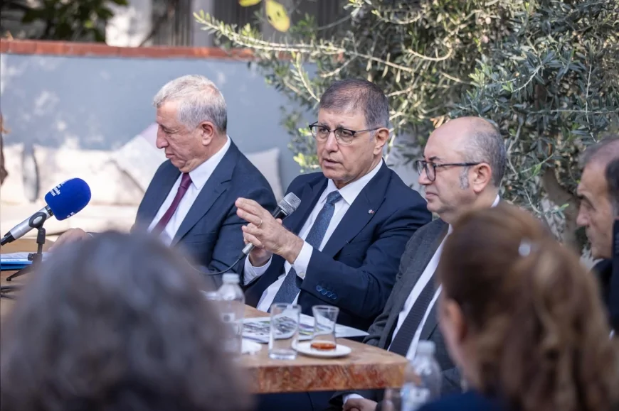 İzmir Büyükşehir Belediye Başkanı Cemil Tugay: “Bu şehirde yaşayan insanların mutlu olmalarını istiyoruz”