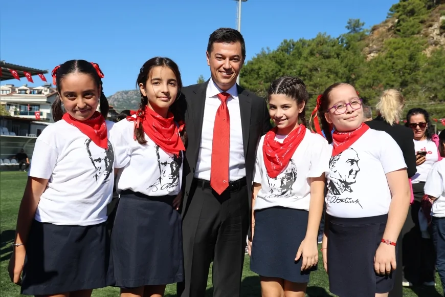 Marmaris Belediye Başkanı Acar Ünlü: “Tüm Çocuklarımızı Atatürk’e Saygı Gecesi ve Çocuk Oyunları Şenliği’ne Bekliyoruz”