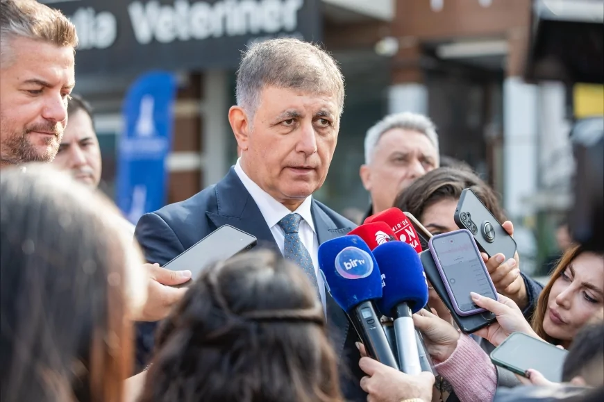 İzmir Büyükşehir Belediye Başkanı Cemil Tugay: “Basmane Çukuru’ndaki yüzde 30’luk payımıza tiyatro ve konser salonu içeren kültür merkezi yapacağız”