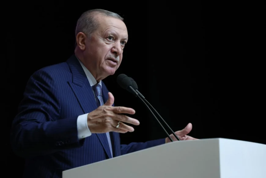 Cumhurbaşkanı Recep Tayyip Erdoğan: “Türkiye’yi yeni yüzyılın en güçlü aktörlerinden biri hâline getirmek için gece gündüz demeden koşturuyoruz”
