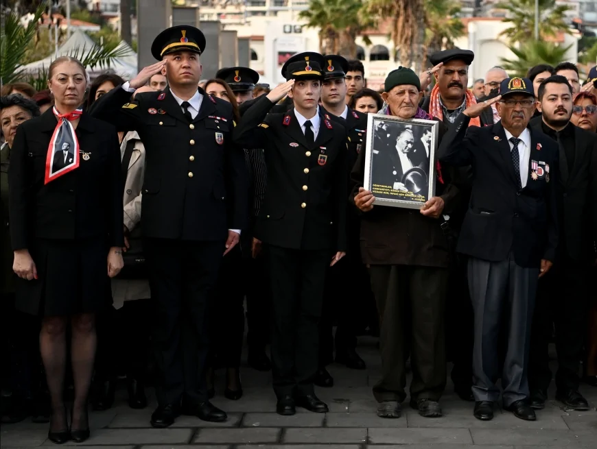 Kuşadası’nda Ulu Önder Mustafa Kemal Atatürk Vefatının 87’nci Yılında Törenle Anıldı