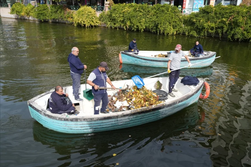 Porsuk Çayı’nda Temizlik Seferberliği: Eskişehir Büyükşehir Belediyesi Doğal Yöntemlerle Ekosistemi Koruyor