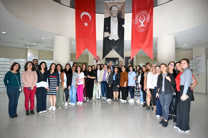 Bornova Belediyesi Öğretmenlere “Yeşil Gelecek” Eğitimi Verdi: Çocuklarda Çevre Bilinci İçin Uygulamalı Program Gerçekleştirildi