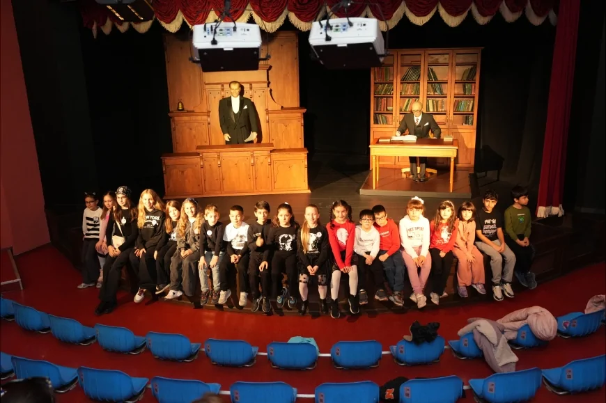 Eskişehir Büyükşehir Belediyesi Düşler Atölyesi’nde Minikler Atatürk’ü Anma Etkinliğinde Duygu Dolu Anlar Yaşadı