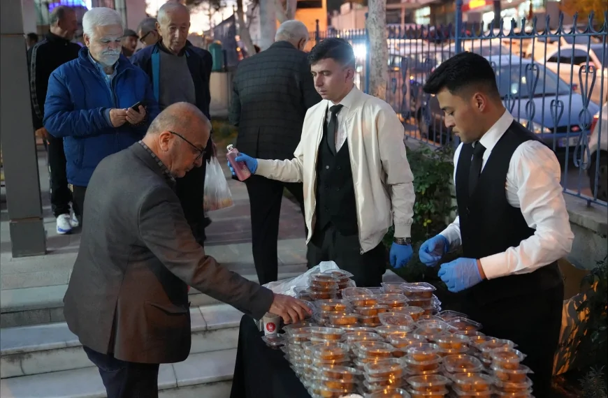 Keçiören Belediyesi’nde Gazi Mustafa Kemal Atatürk İçin Mevlid-i Şerif Okutuldu