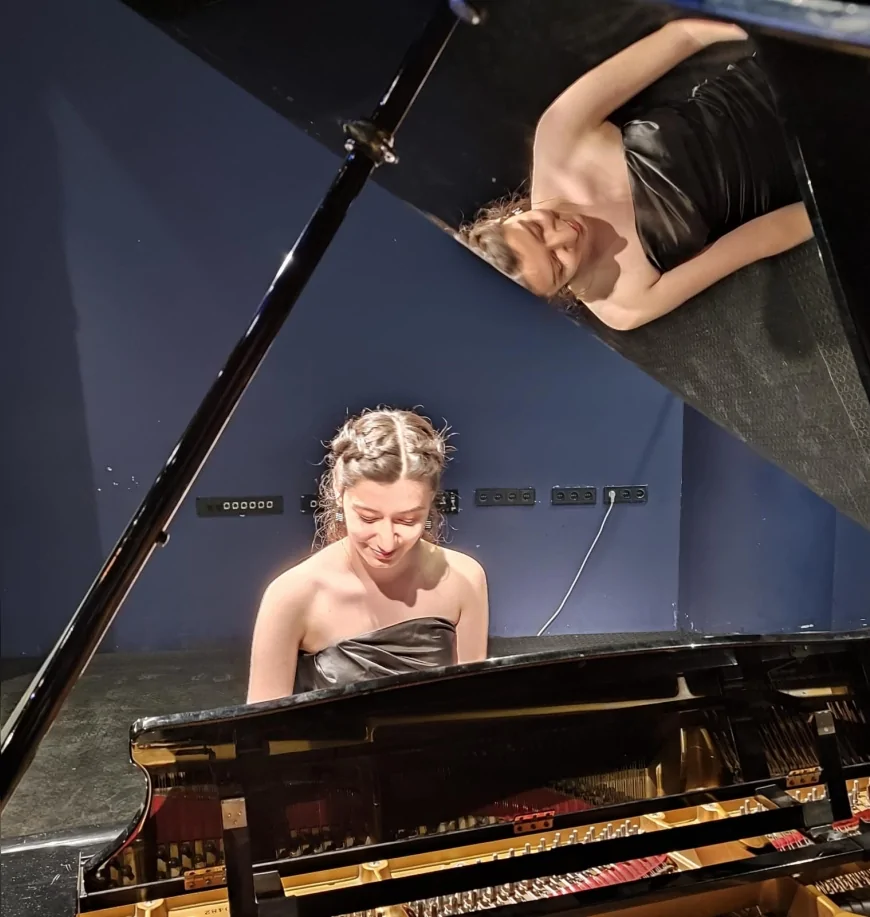 Ege Üniversitesi Tıp Fakültesi 17 Kasım Dünya Prematüre Gününde: “Prematüre Bebekler ve Müzik” Etkinliğiyle Umut Hikayelerini Sahneye Taşıyacak