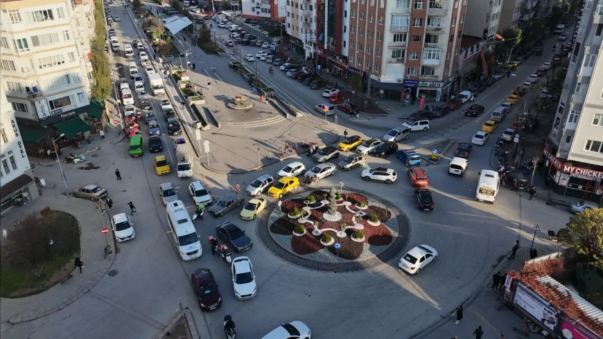Eskişehir Büyükşehir Belediyesi Haller Kavşağı’nda Trafiği Rahatlatacak Yeni Düzenleme Başlatıyor