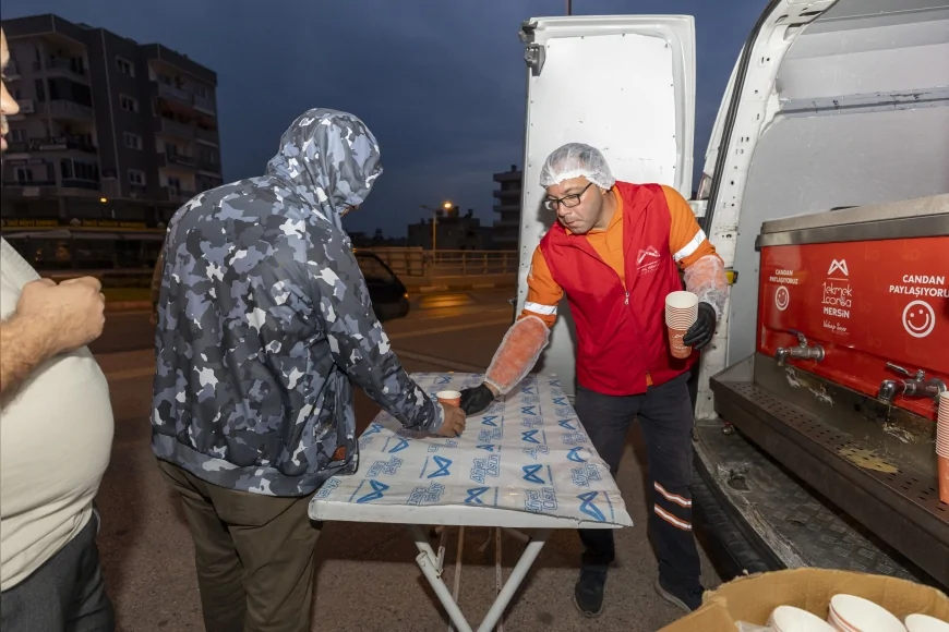 Mersin Büyükşehir Belediyesi’nin “1 Ekmek 1 Çorba” Projesi Yeniden Başladı: 2,5 Milyon Kişiye Sıcak İkram
