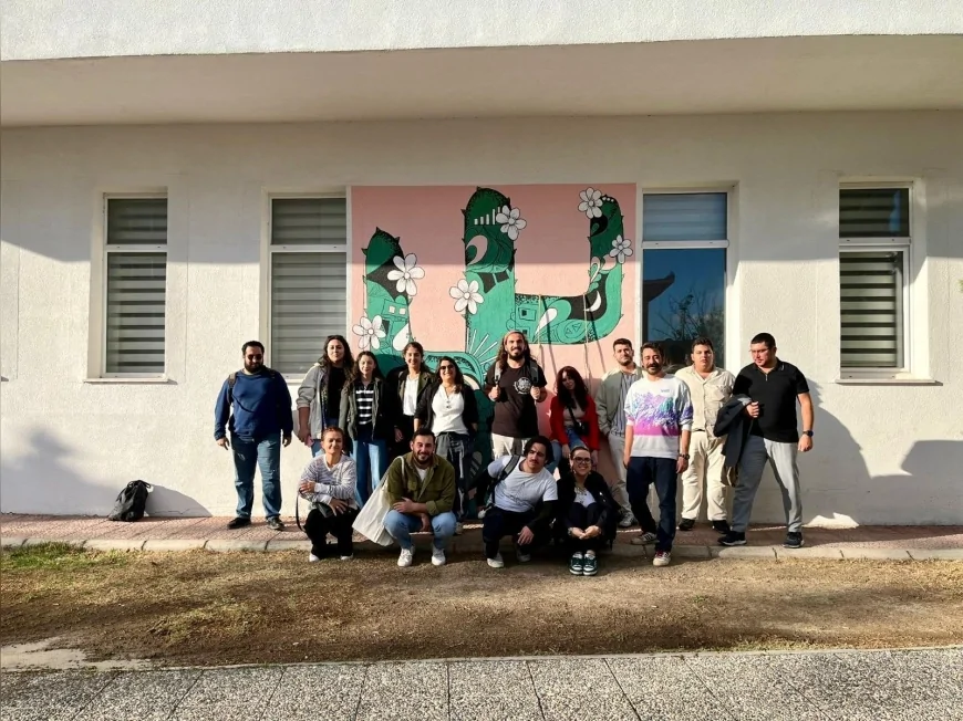 İzmir Büyükşehir Belediyesi Gençlere Yönelik “Belediye Nasıl Çalışır” Oturumuna Ev Sahipliği Yaptı