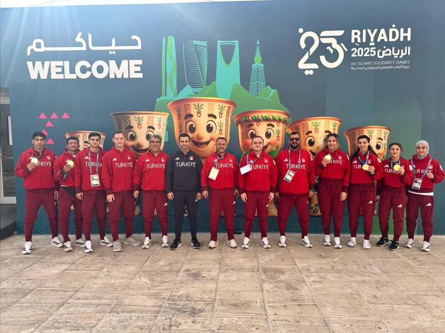 Türkiye Muaythai Milli Takımı İslam Dayanışma Oyunları’nda 3 Altın 1 Gümüş 1 Bronzla Tarihi Takım Şampiyonluğuna Ulaştı