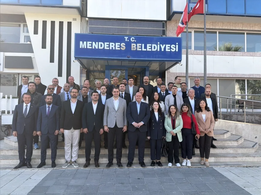 CHP İzmir İl Başkanı Çağatay Güç Menderes’te: “İlçemizi ve Menderes Mandalinasını Dünyaya Tanıtacağız, Marka Yapacağız”