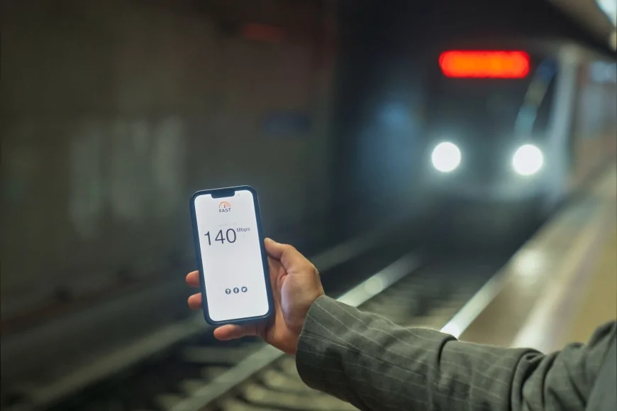 İzmir Metrosu’nda 27 Kilometrelik Hatta 5G Uyumlu Kesintisiz İletişim Dönemi Resmen Başladı