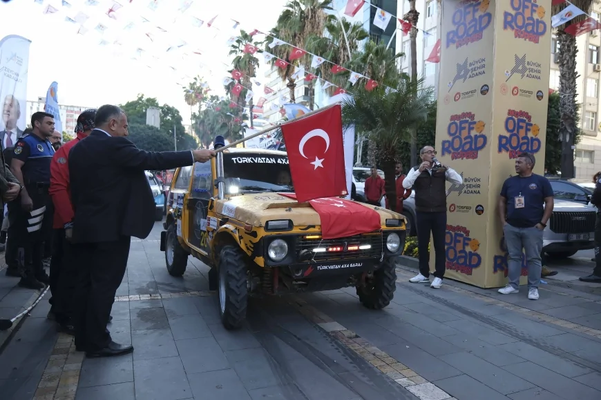 Adana Örcün’de Düzenlenen Akdeniz Off-Road Kupası’nda Şehitler İçin 20 Araç Türk Bayraklarıyla Yarıştı