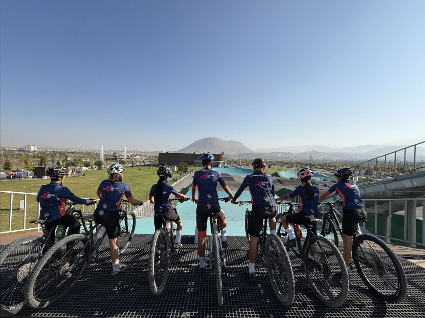 Kayseri’de İç Anadolu’nun Tek BMX Parkuru Hizmete Açıldı: Yeni Spor Merkezi Gençlere Adrenalin ve Profesyonel Eğitim Sunuyor