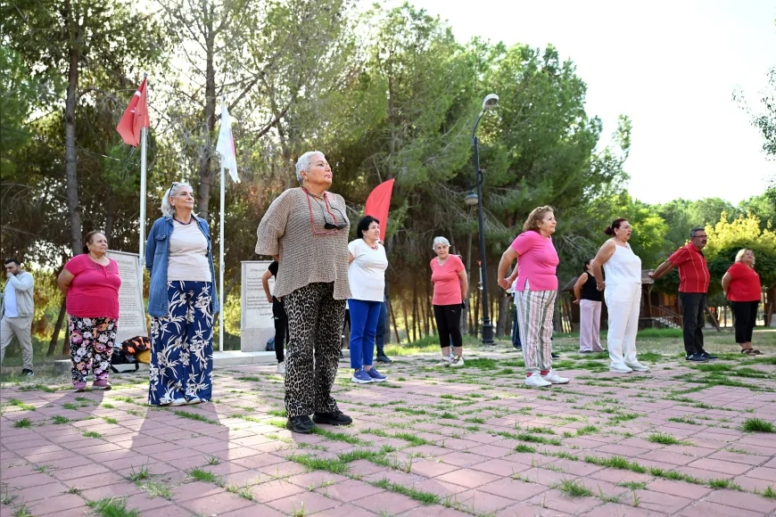 Mersin Büyükşehir’in Anamur Emekli Evi Üyelerine Düzenlediği Tarsus Kampı Tarihi ve Doğal Güzelliklerle Dolu Programla Tamamlandı