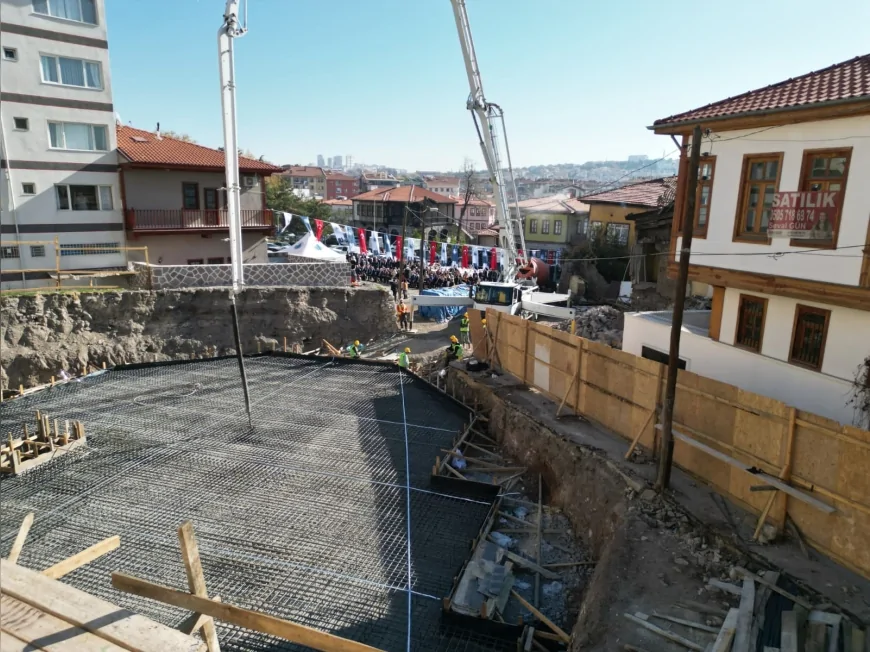 Altındağ Belediyesi Hacettepe Mahallesi’nde Yeni Kreşin Temelini Atarak Bölgenin Eğitim Altyapısına Önemli Bir Yatırım Daha Başlattı