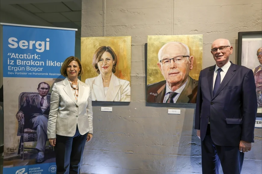Eskişehir’de “Atatürk: İz Bırakan İlkler” Sergisi Açıldı ve Sanatçı Ergün Başar’ın Panoramik Çalışmaları Büyük İlgi Gördü