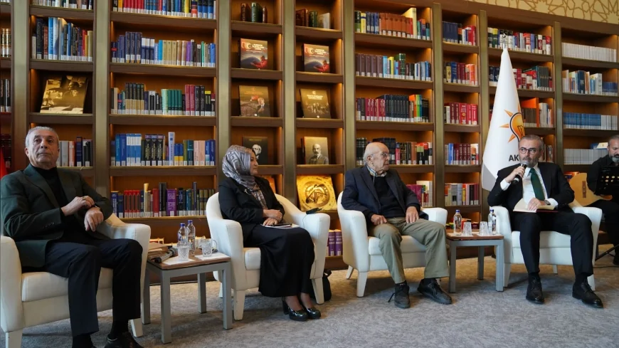 AK Parti’nin Ankara’daki anma programında Sezai Karakoç’un diriliş düşüncesi şiirler ve değerlendirmeler eşliğinde yeniden hatırlandı