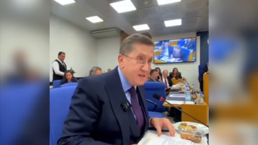 İYİ PARTİLİ LÜTFÜ TÜRKKAN: “SINIRIMIZDA ÜNİFORMA DEĞİŞTİRMİŞ TERÖR ORDUSU OLUŞUYOR, BÜYÜKELÇİLER HAD AŞIYOR, VİZE KUYRUKLARI ÜLKENİN İTİBARINI ZEDELİYOR”