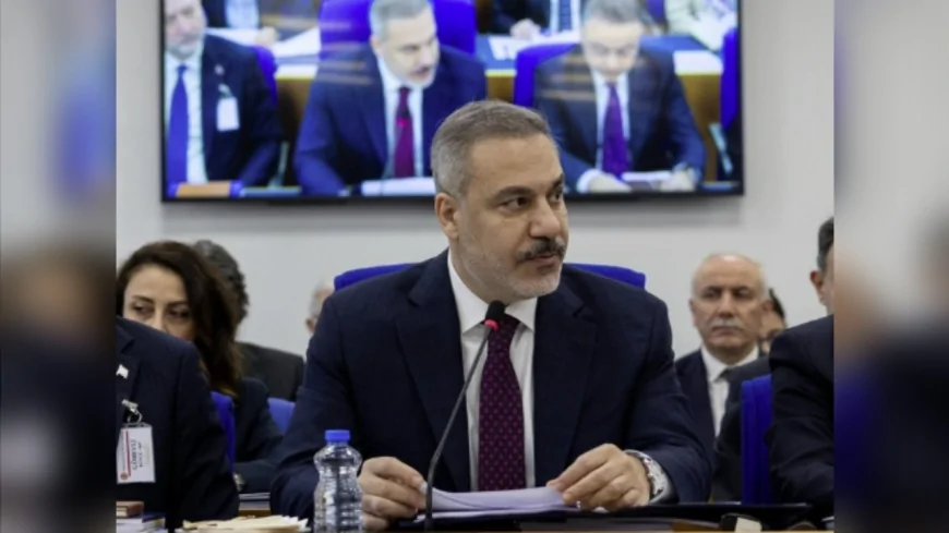 TBMM’DE DIŞİŞLERİ MARATONU: VEKİLLERDEN BRICS’TEN VİZE KRİZİNE, DOĞU TÜRKİSTAN’DAN PATRİKHANEYE SORU YAĞMURU, BAKAN FİDAN BAZI BAŞLIKLARI “YAZILI CEVAP”A BIRAKTI