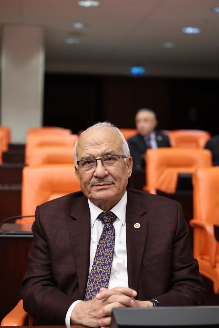 İYİ PARTİ’Lİ BURHANETTİN KOCAMAZ TBMM’DE SU KRİZİNİ ANLATTI: “GÖLLER, BARAJLAR KURUDU; İKTİDARIN EL YORDAMIYLA YÜRÜTTÜĞÜ SU POLİTİKASI İFLAS ETMİŞTİR”