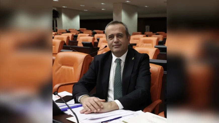 ERTUĞRUL KAYA TBMM’DE 11’İNCİ MADDEYİ ELEŞTİRDİ “TORBA KANUN ALIŞKANLIĞI DEVAM EDİYOR, KAMU MALIYLA OYNAYAN BU MADDE TEKLİFTEN ÇIKARILMALIDIR”